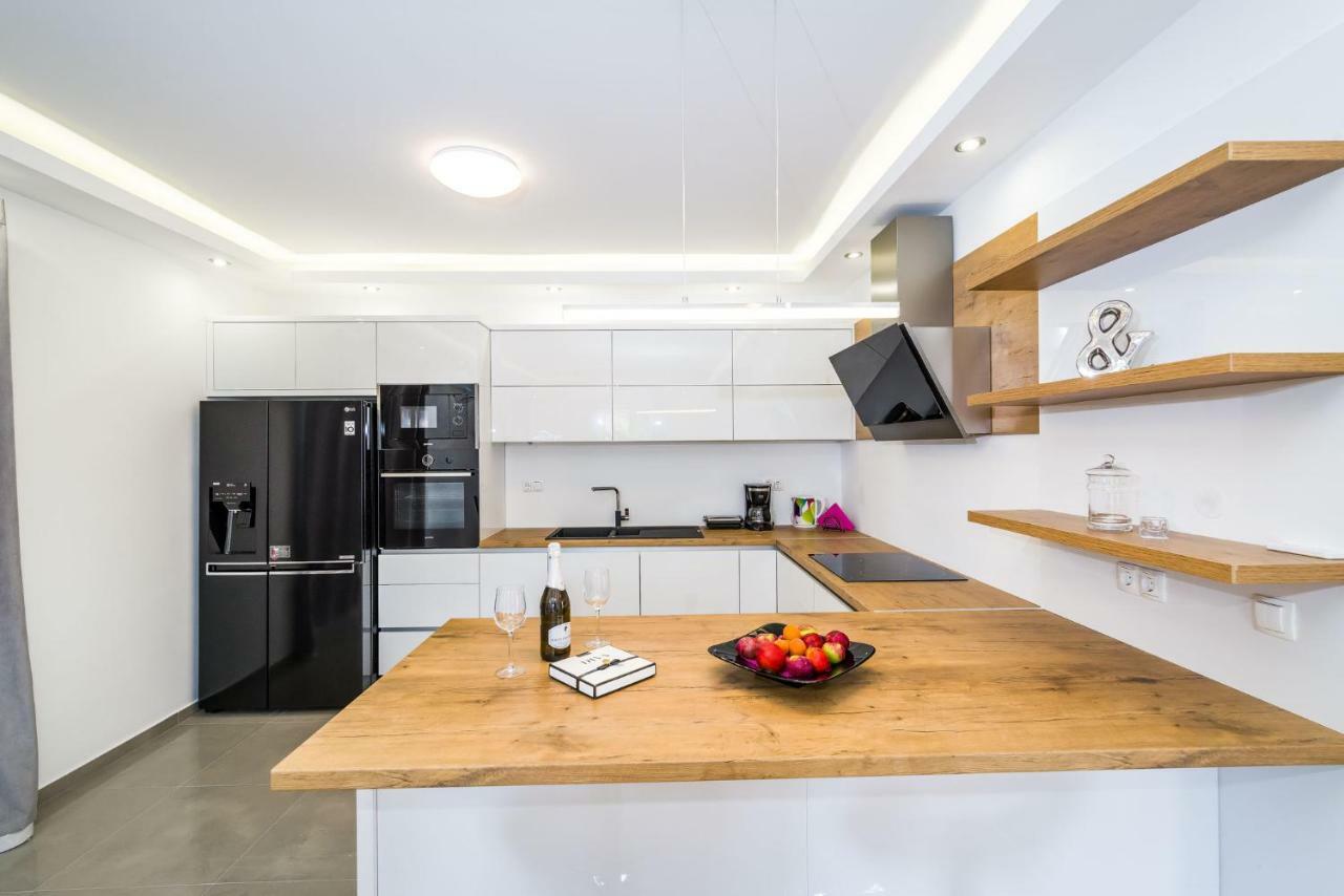 Apartment Newcity Novigrad  Exterior photo