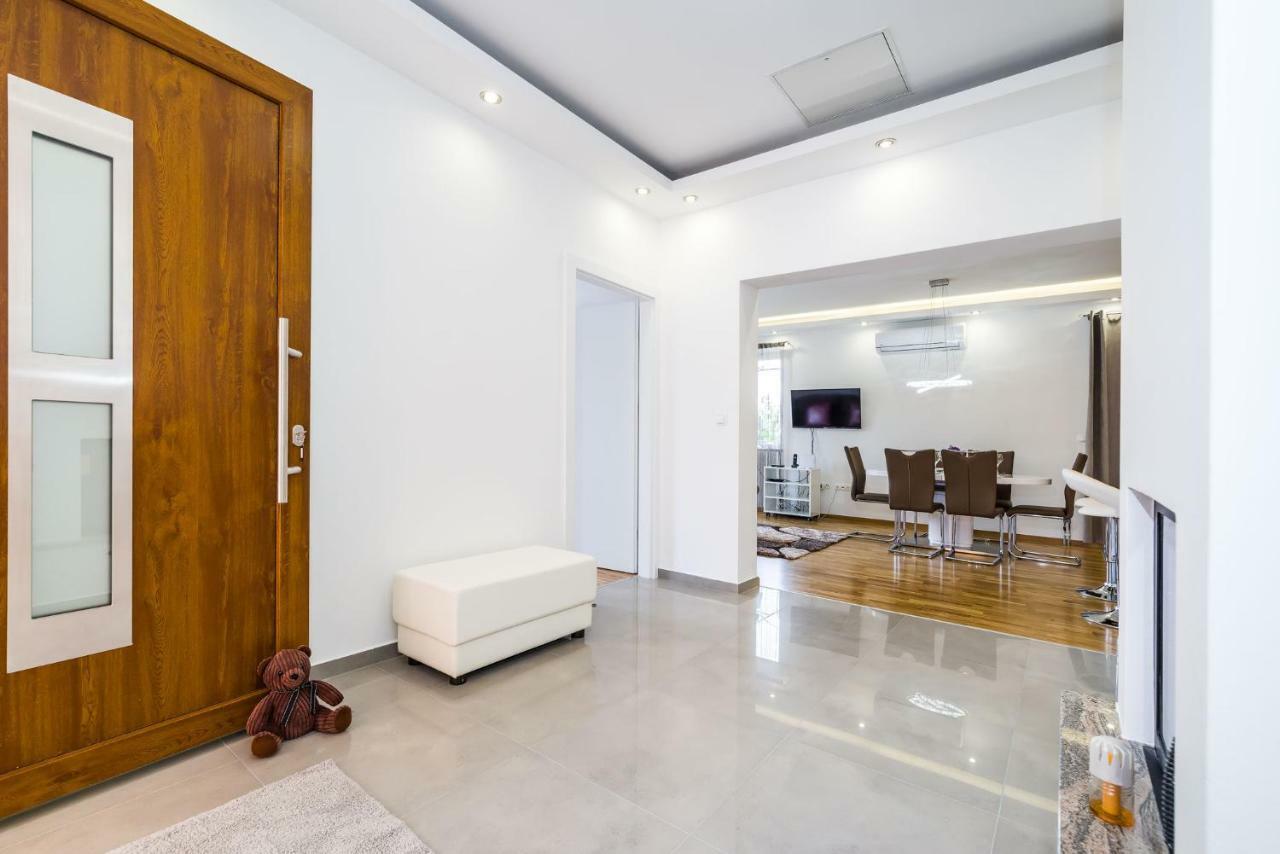 Apartment Newcity Novigrad  Exterior photo