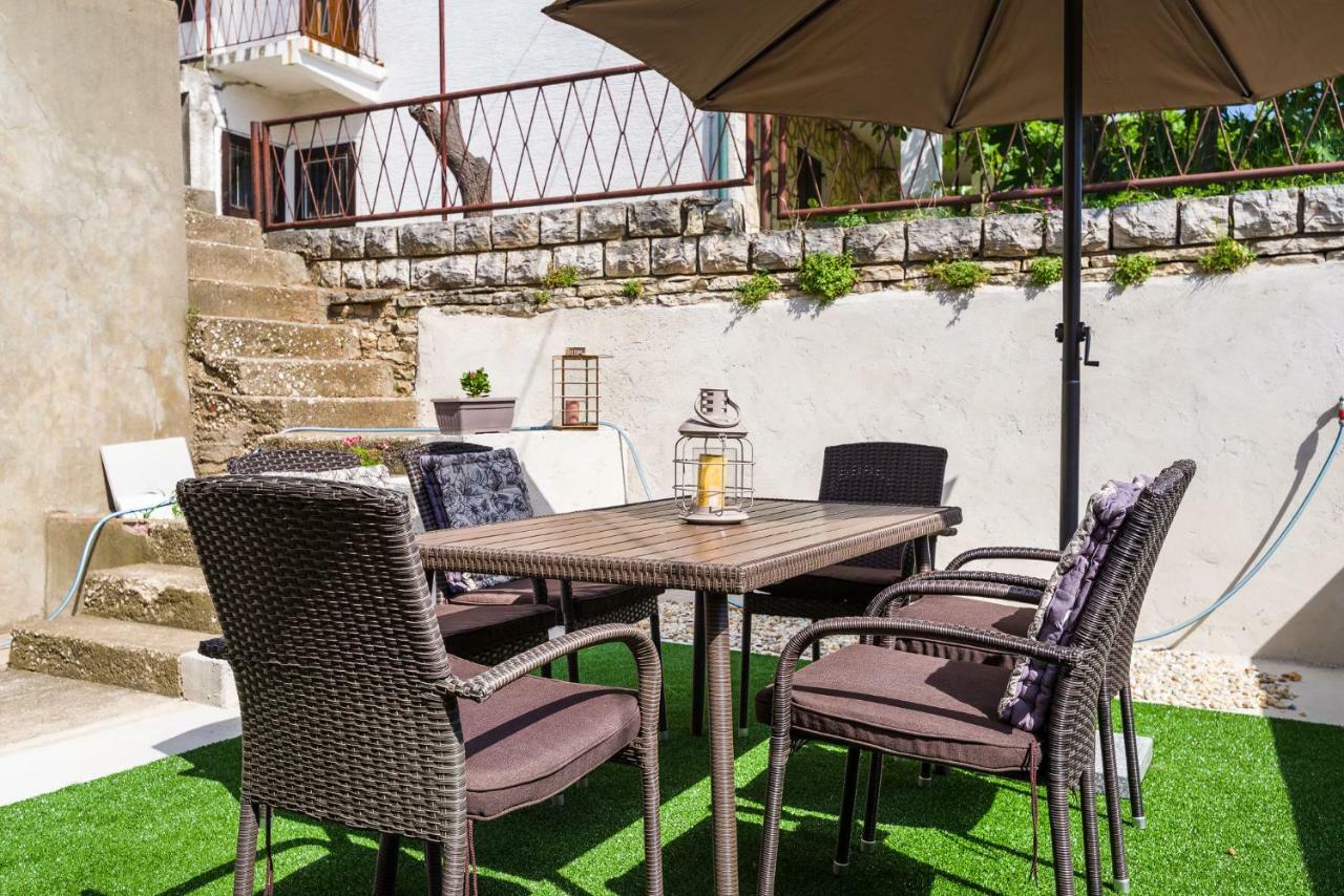 Apartment Newcity Novigrad  Exterior photo