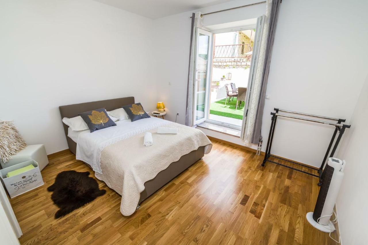 Apartment Newcity Novigrad  Exterior photo