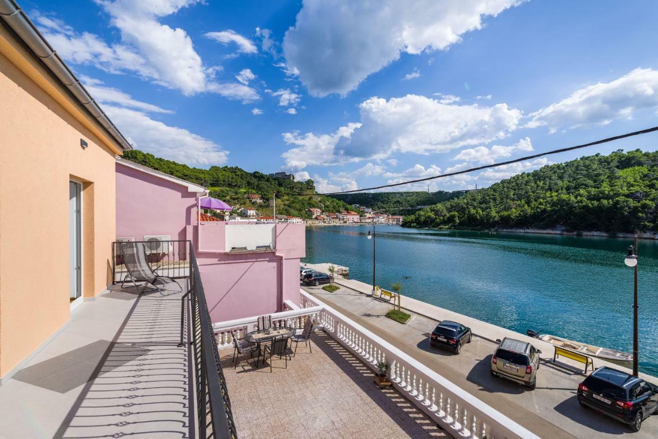 Apartment Newcity Novigrad  Exterior photo