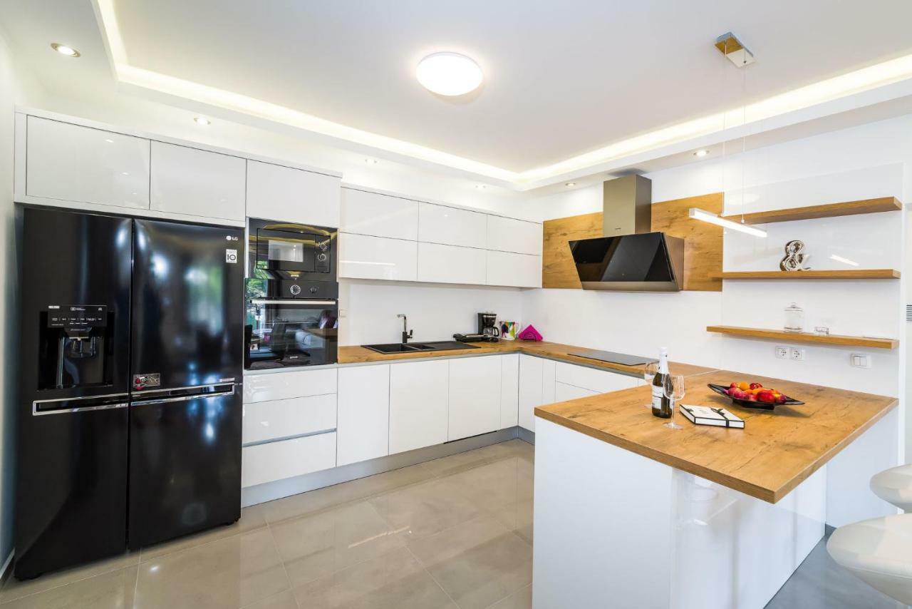 Apartment Newcity Novigrad  Exterior photo