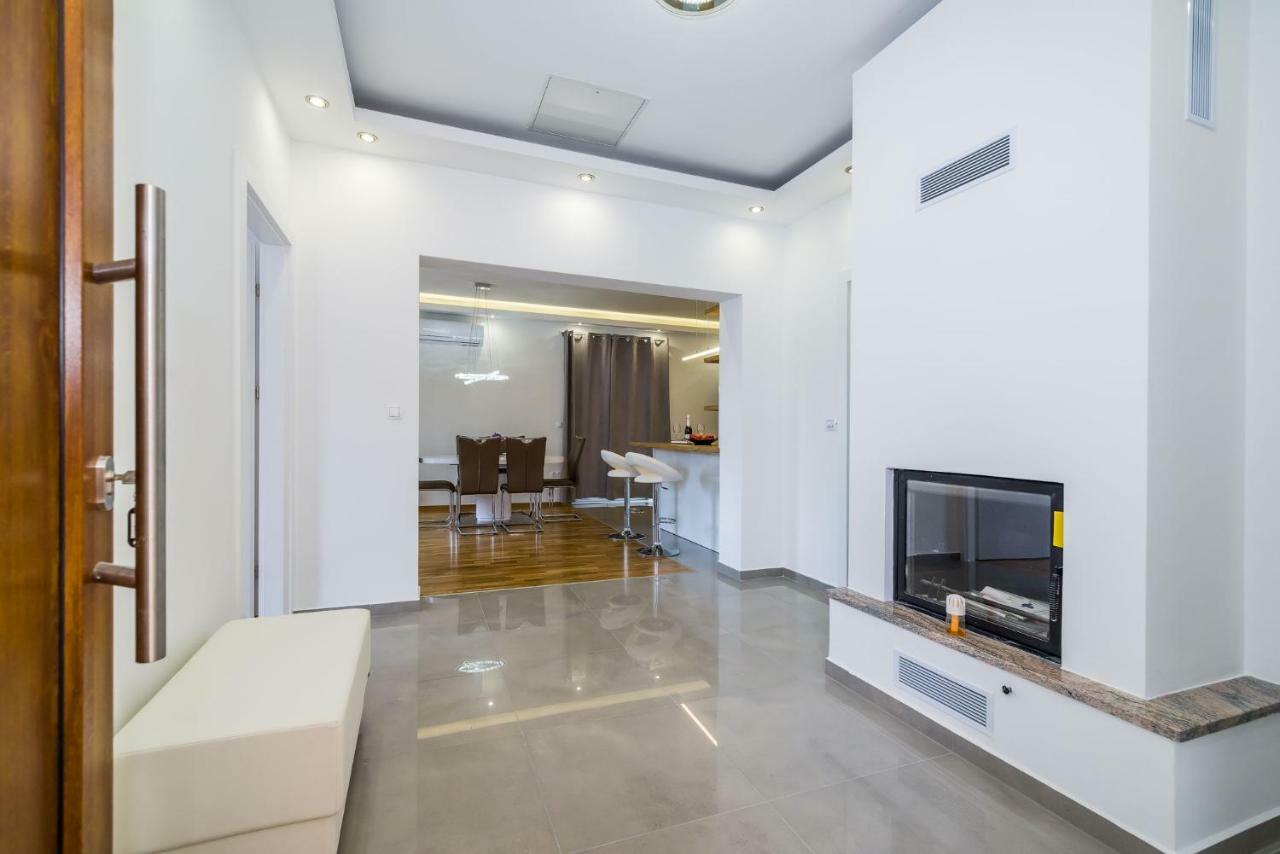 Apartment Newcity Novigrad  Exterior photo