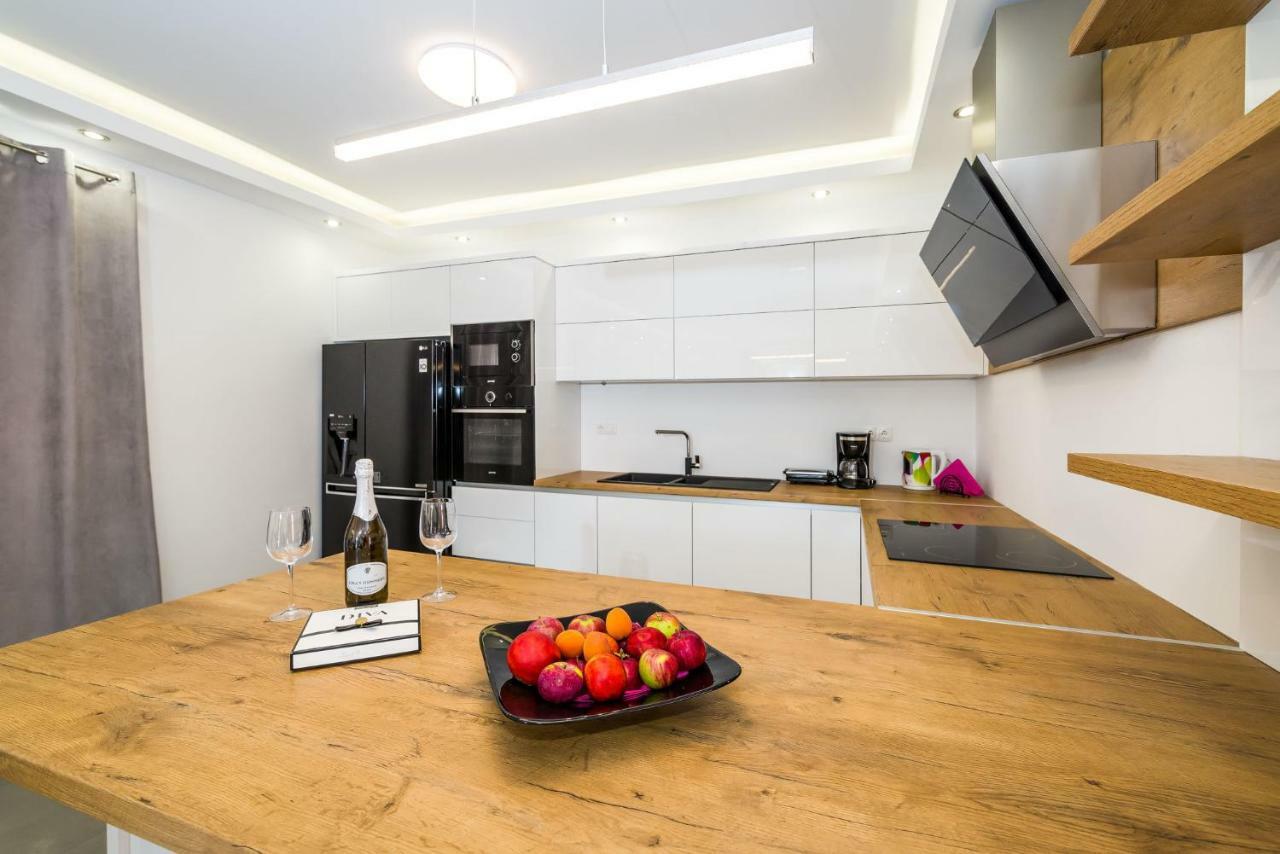 Apartment Newcity Novigrad  Exterior photo