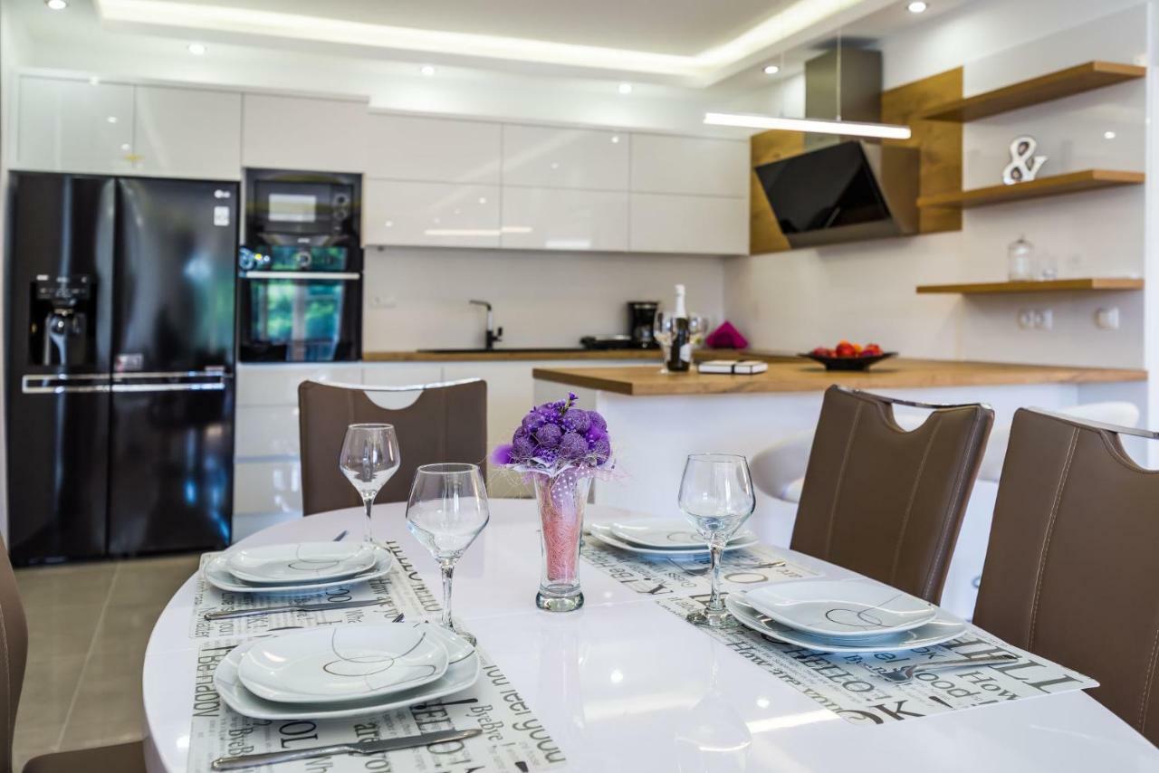 Apartment Newcity Novigrad  Exterior photo
