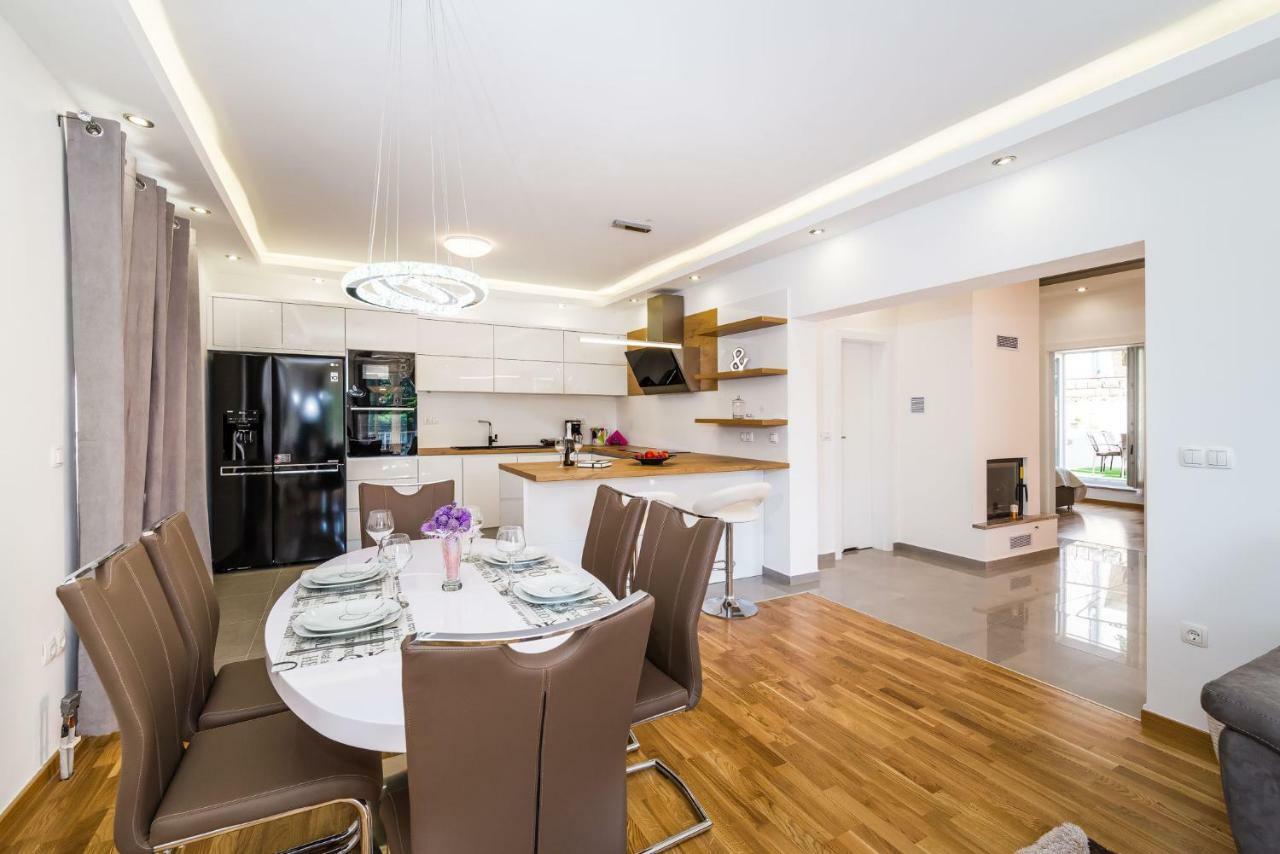 Apartment Newcity Novigrad  Exterior photo