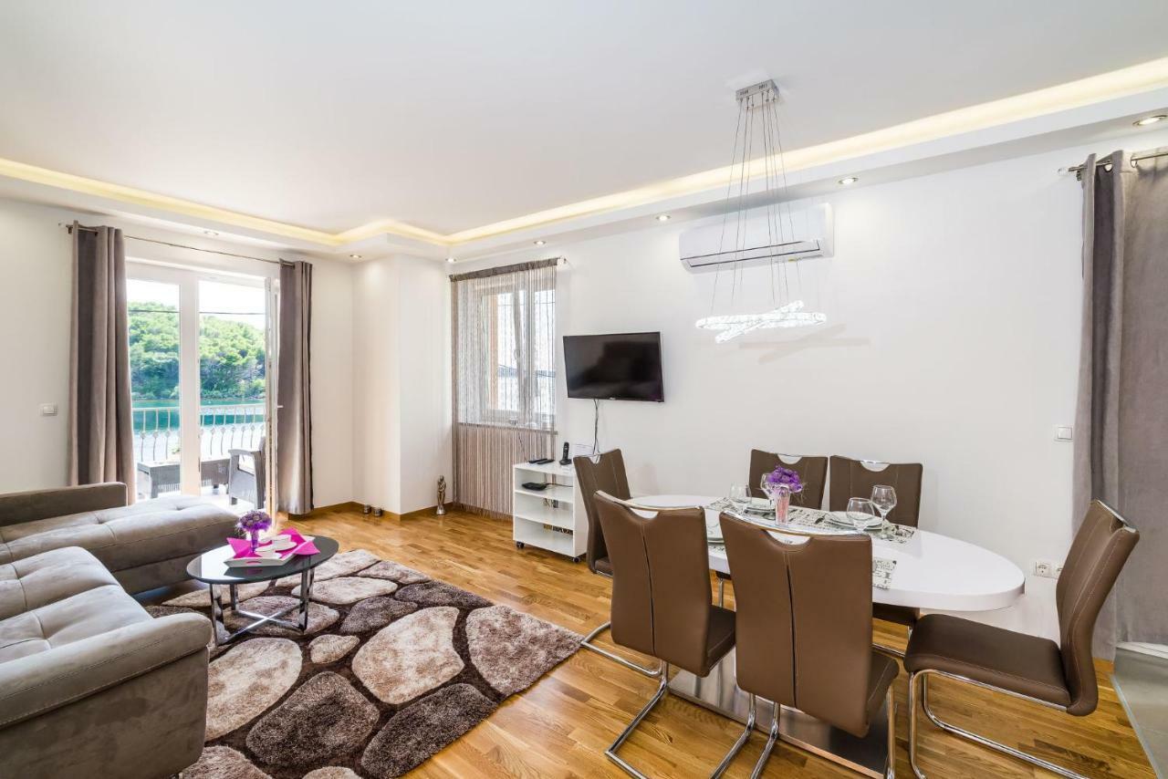 Apartment Newcity Novigrad  Exterior photo