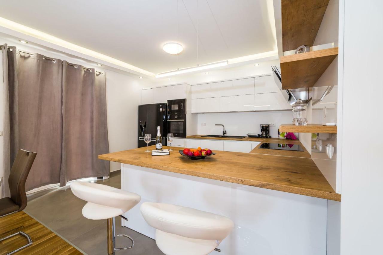 Apartment Newcity Novigrad  Exterior photo