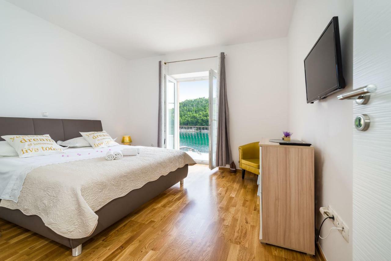 Apartment Newcity Novigrad  Exterior photo
